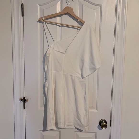 TCEC | White One Shoulder Dress Large Bachelorette Party Cocktail Event New Year - Picture 5 of 9